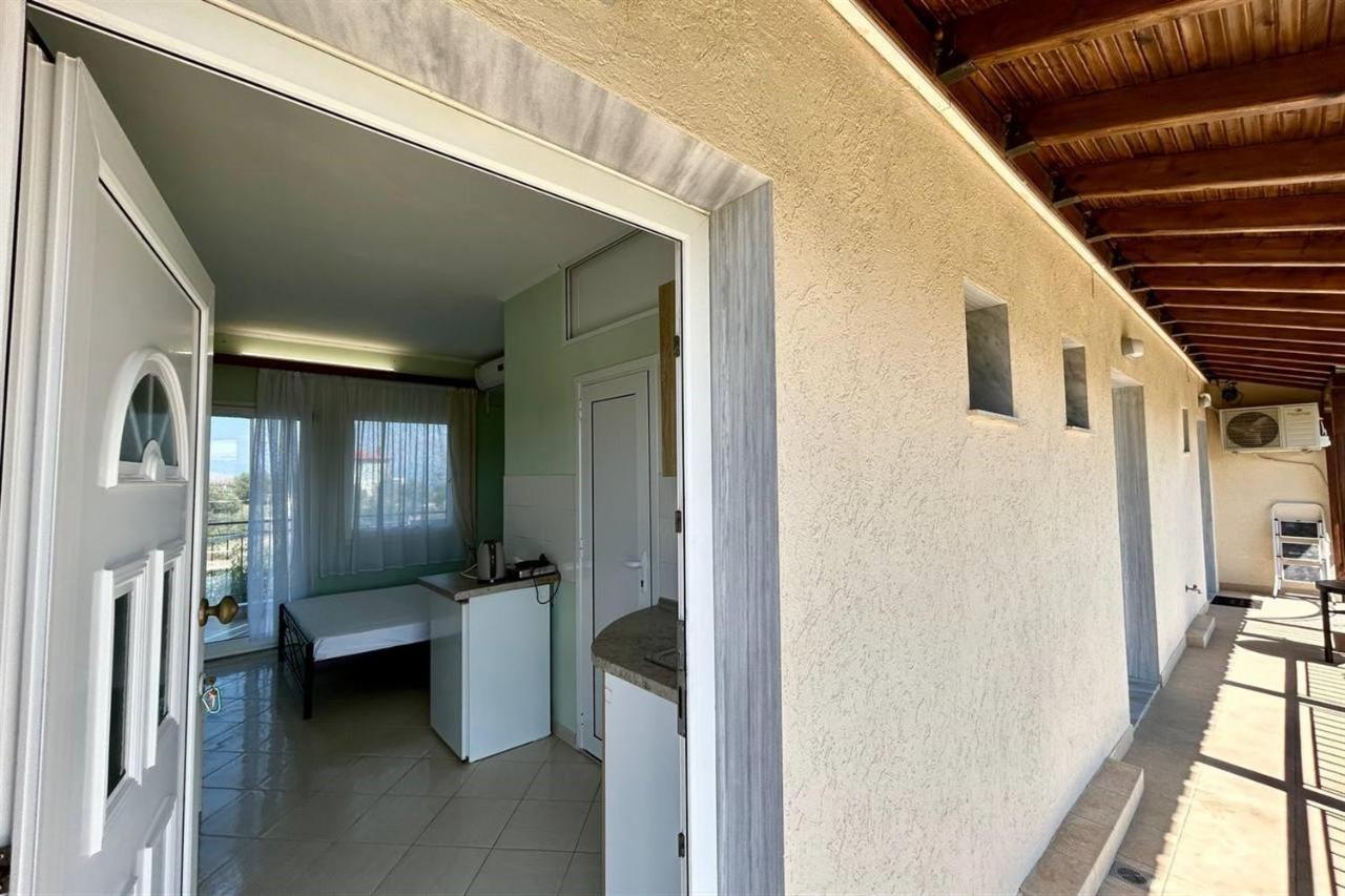 Villa Irina, Nea Potidea Kassandra Beach Exterior photo